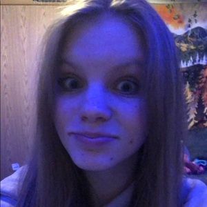 Meet your Posher, Karlee